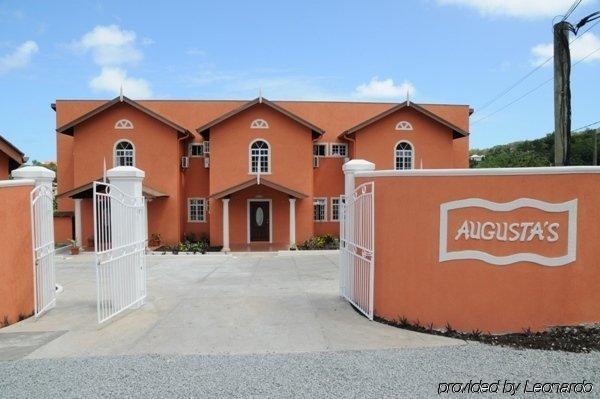 Augusta'S Apartments Rodney Bay Exterior photo
